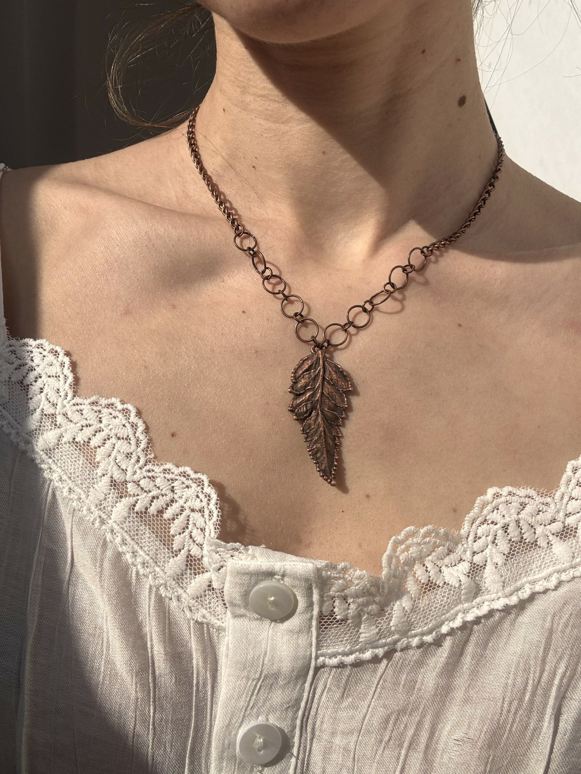 Biżuteria paproć, boho, talizman – zdjecie drugie