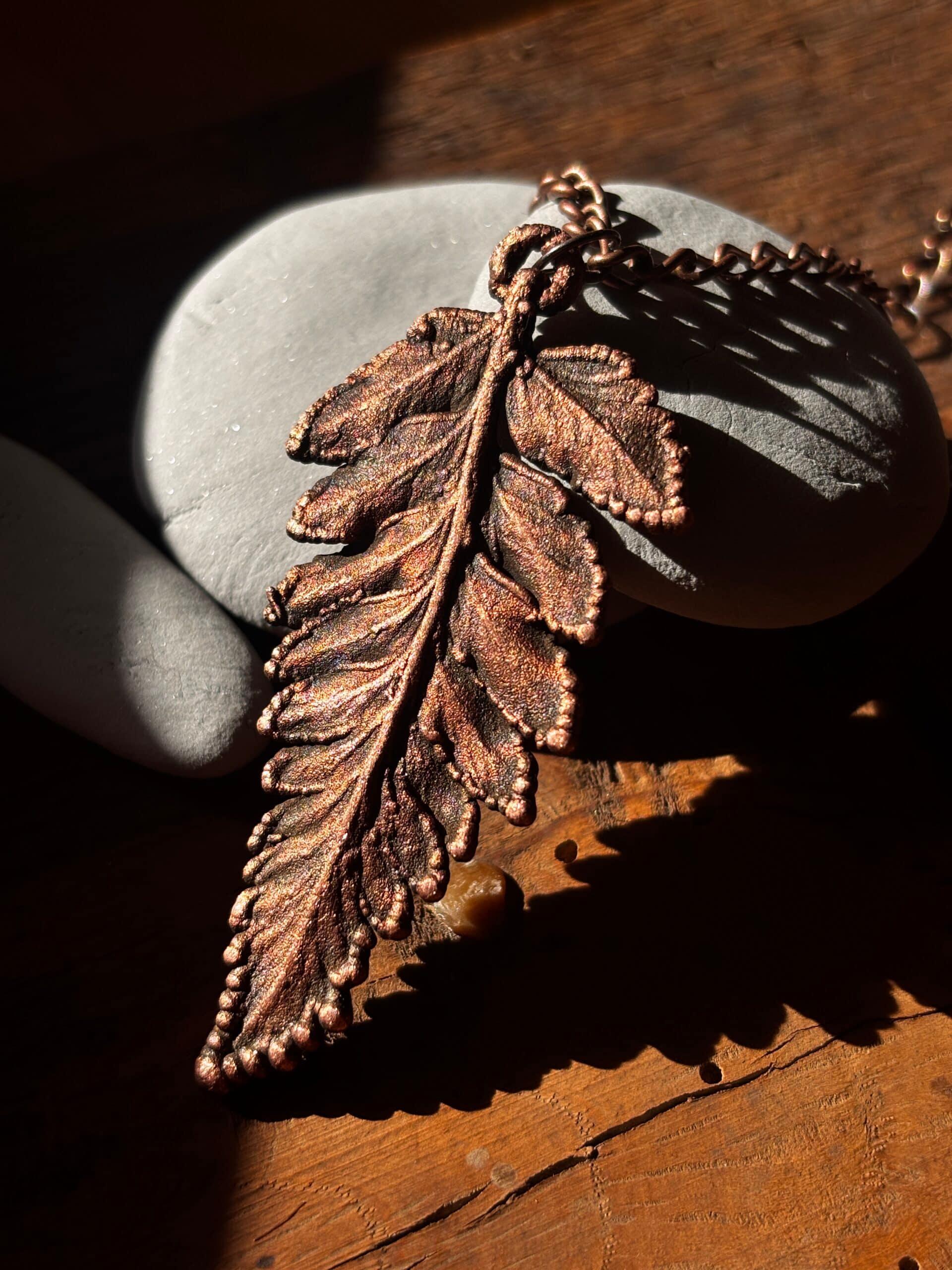 naszyjnik paproć, boho, talizman - zdjecie trzecie