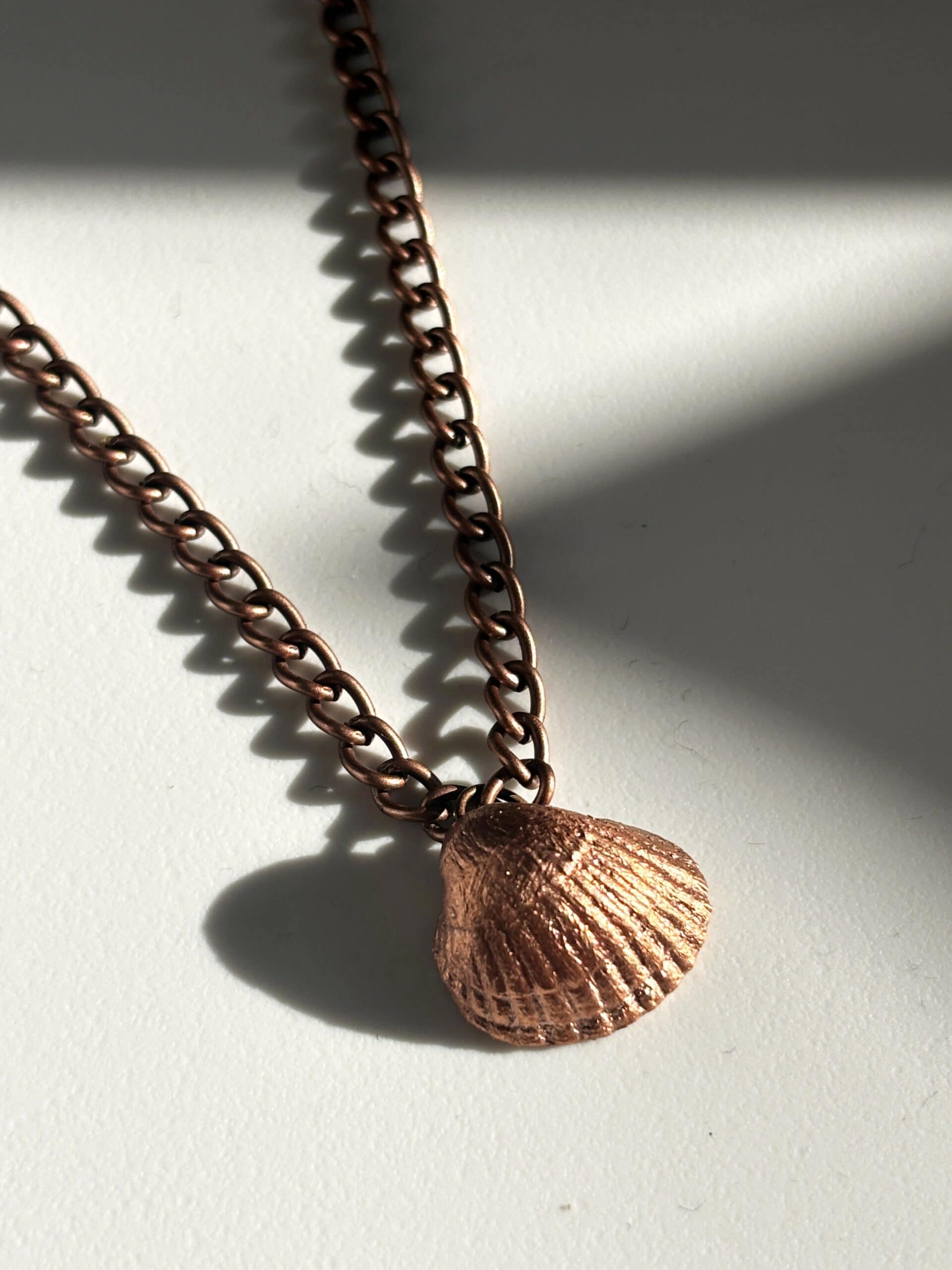 Naszyjnik muszelka miedziana, boho, talizman - zdjecie pierwsze